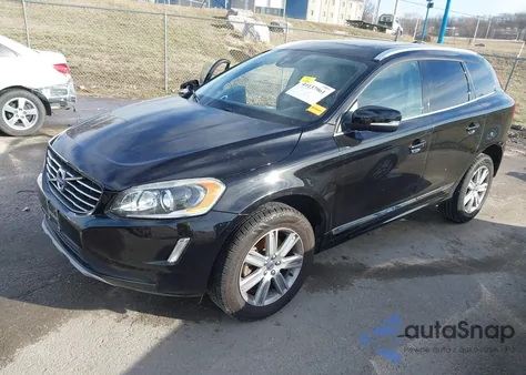 2017 Volvo Xc60 T5 Inscription z USA, uszkodzony, nr VIN YV440MDU1H2148967
